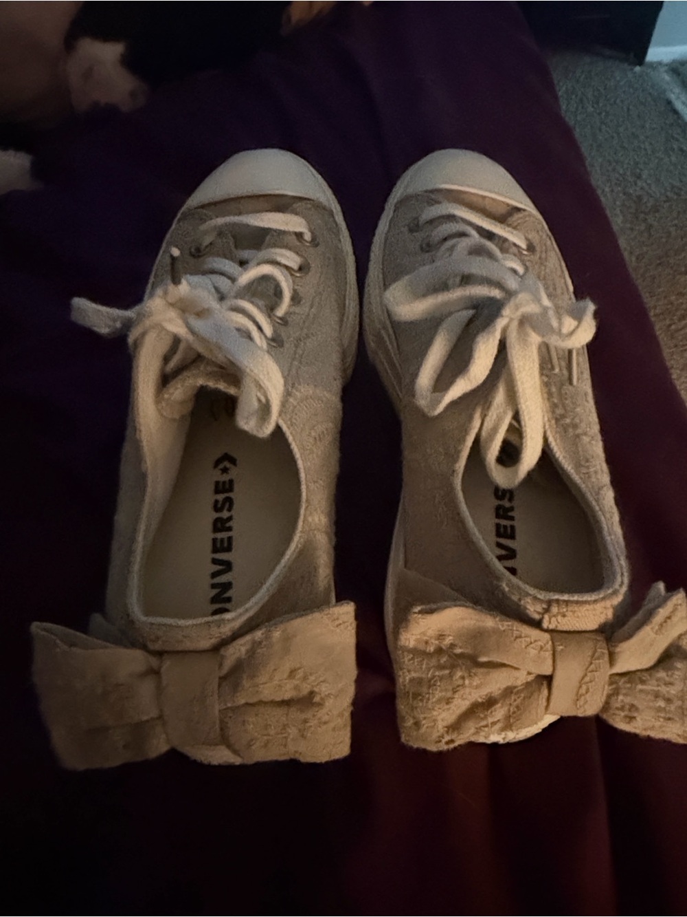Converse Chuck Taylor All Star Lift Low Bow Sneakers Cream US 10